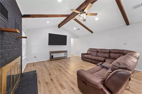 102 Thompson Cir, Lorena, TX 76655 photo 12