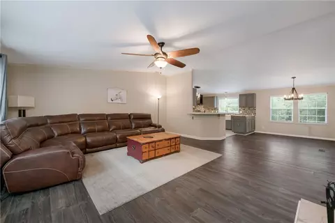 345 Christopher Dr, Eddy, TX 76524 photo 17