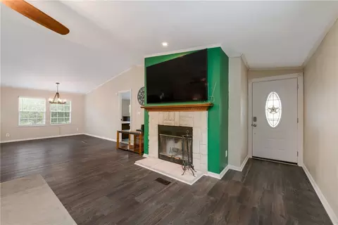 345 Christopher Dr, Eddy, TX 76524 photo 15