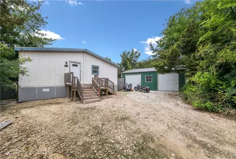 345 Christopher Dr, Eddy, TX 76524 photo 7