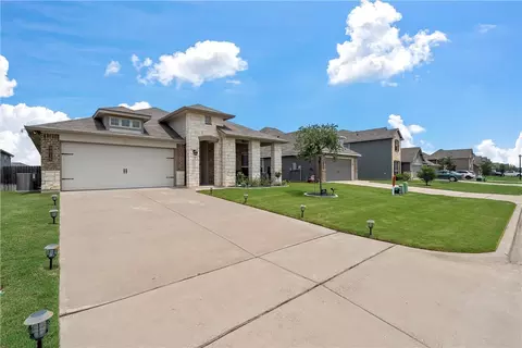3016 Samson Dr, Lorena, TX 76655 photo 3