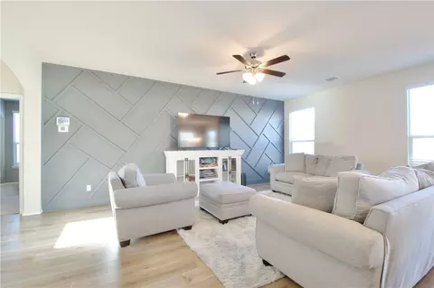 3208 Marston Rd, Lorena, TX 76655 photo 2