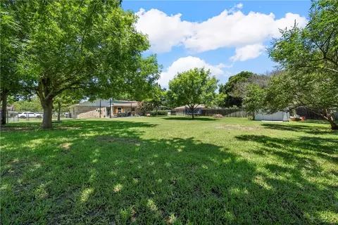 111 York Dr, Lorena, TX 76655 photo 20
