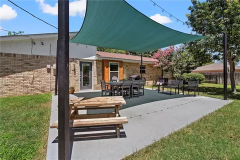 111 York Dr, Lorena, TX 76655 photo 18