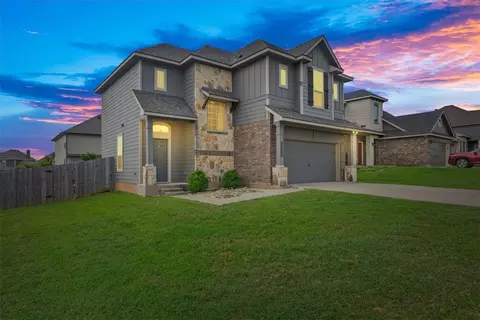 10221 Mickler Ln, Waco, TX 76708