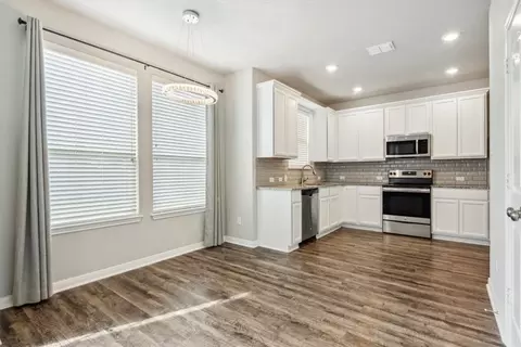 10221 Mickler Ln, Waco, TX 76708 photo 9