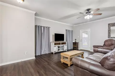 10313 Peony Ln, Waco, TX 76708 photo 5