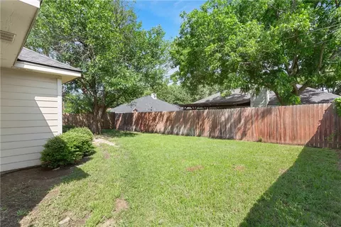 10313 Peony Ln, Waco, TX 76708 photo 26