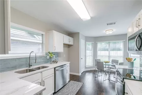 10124 Bunting Dr, Waco, TX 76708 photo 8