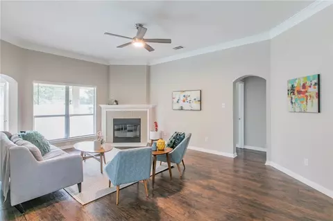 10124 Bunting Dr, Waco, TX 76708 photo 3