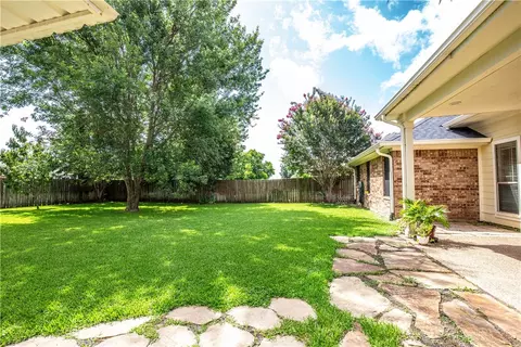 10517 Aquilla Trl, Waco, TX 76708 photo 25