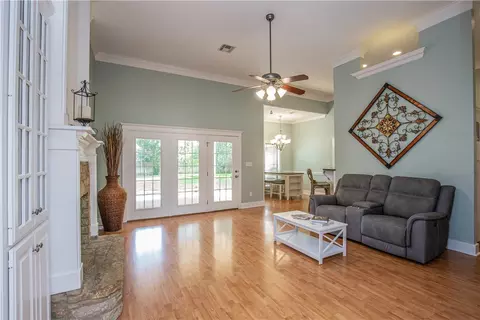 10517 Aquilla Trl, Waco, TX 76708 photo 5