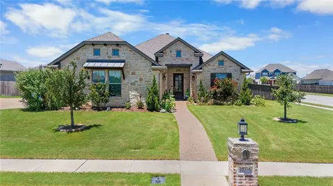 10336 Creekside Ln, Waco, TX 76712