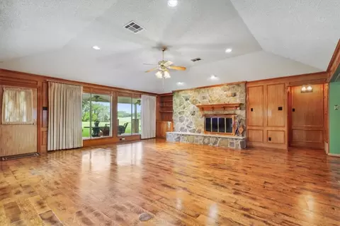 5401 Links Dr, Waco, TX 76708 photo 7