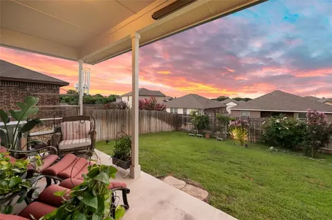 2704 Gilchrist Dr, Lorena, TX 76655 photo 10