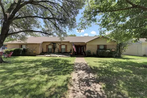 114 S Patricia St, Waco, TX 76705