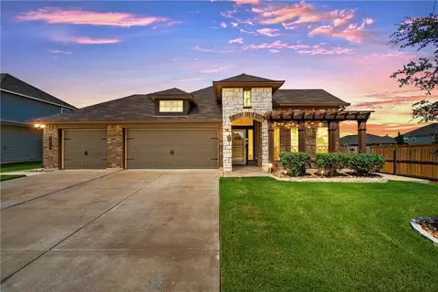 3028 Samson Dr, Lorena, TX 76655