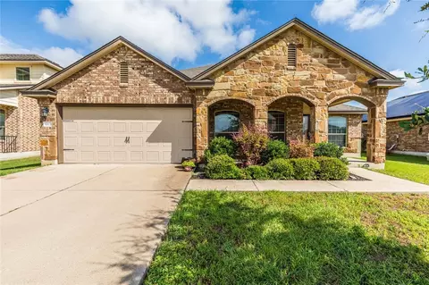 5513 Tama Dr, Waco, TX 76708 photo 2