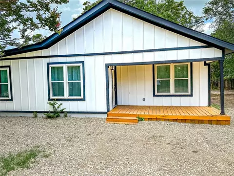 870 Lost Gold Rd, Waco, TX 76708 photo 2