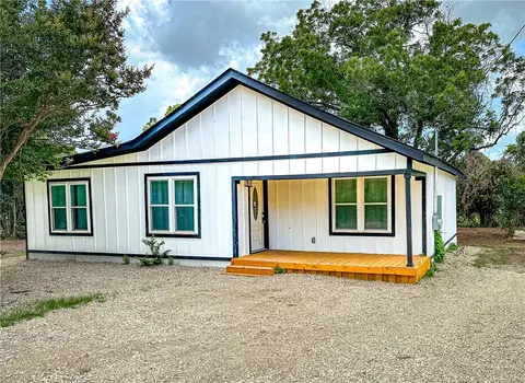 870 Lost Gold Rd, Waco, TX 76708