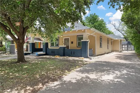3221 Lipscomb St, Fort Worth, TX 76110