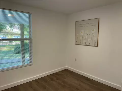 601 N 3rd St, Mcgregor, TX 76657 photo 17