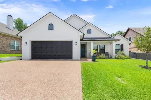 24 Stonewood Ct, Woodway, TX 76712
