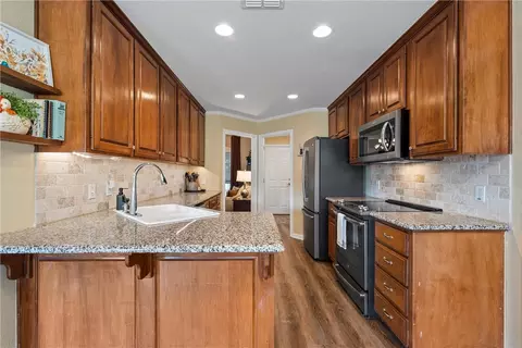 10417 Rayburn Way, Waco, TX 76708 photo 6