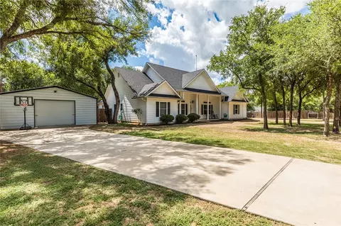 279 Cresthill Cir, Valley Mills, TX 76689