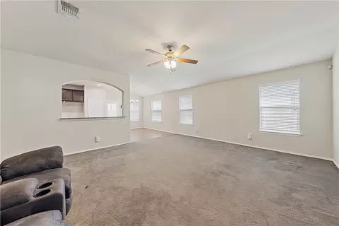9920 Desperado Dr, Waco, TX 76708 photo 2