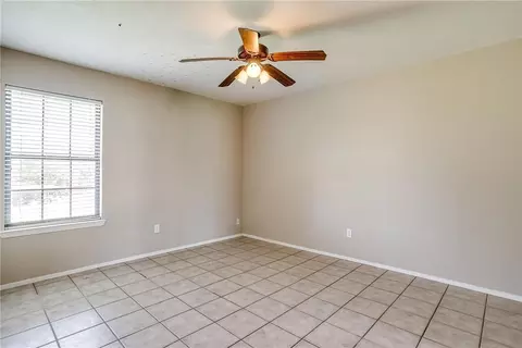 805 Ivan Dr, Waco, TX 76706 photo 31