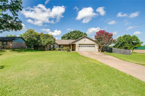 805 Ivan Dr, Waco, TX 76706 photo 7