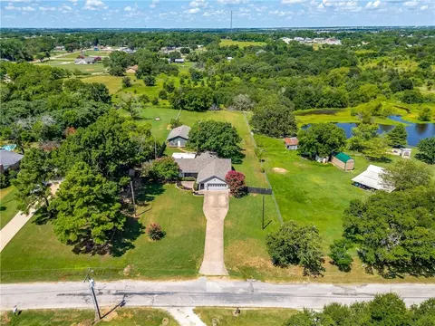 805 Ivan Dr, Waco, TX 76706
