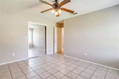 805 Ivan Dr, Waco, TX 76706 photo 25