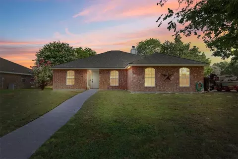 240 Headrick Dr, Waco, TX 76706