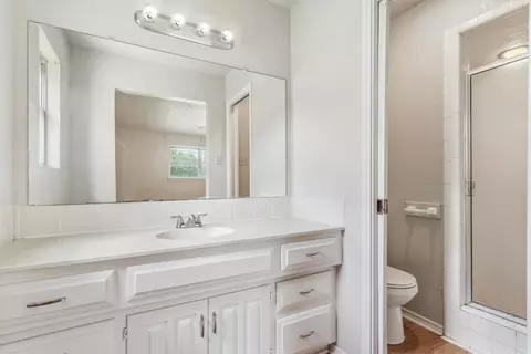 129 Oklahoma Ave, Hewitt, TX 76643 photo 17