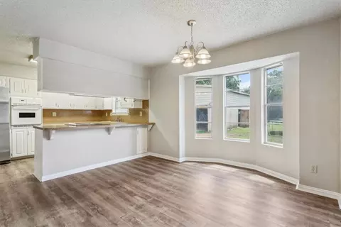 129 Oklahoma Ave, Hewitt, TX 76643 photo 10