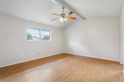 129 Oklahoma Ave, Hewitt, TX 76643 photo 14