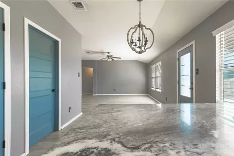 401 Coby Dr, Troy, TX 76579 photo 11