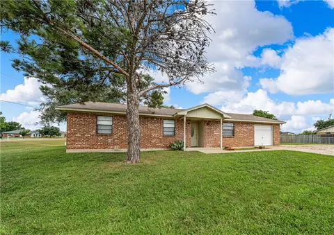 115 Martin Dr, China Spring, TX 76633