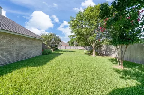 303 Ranchgate Trl, Mcgregor, TX 76657 photo 30