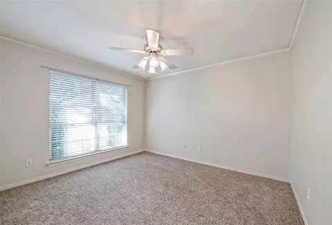 303 Ranchgate Trl, Mcgregor, TX 76657 photo 12