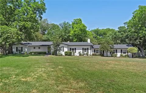 3636 N 29th St, Waco, TX 76708