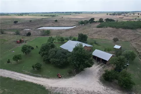 1069 Fm 1444 Rd, Burlington, TX 76519