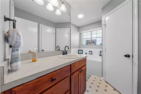 207 Knight Ln, Waco, TX 76705 photo 11