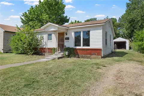 3312 N 15a St, Waco, TX 76708 photo 3