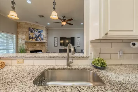 10117 Barcelona Dr, Waco, TX 76708 photo 16