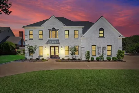 4118 Green Oak Dr, Waco, TX 76710