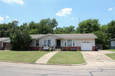 816 Lawrence Dr, Waco, TX 76710