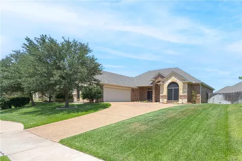 206 Edinburgh Ln, Waco, TX 76712